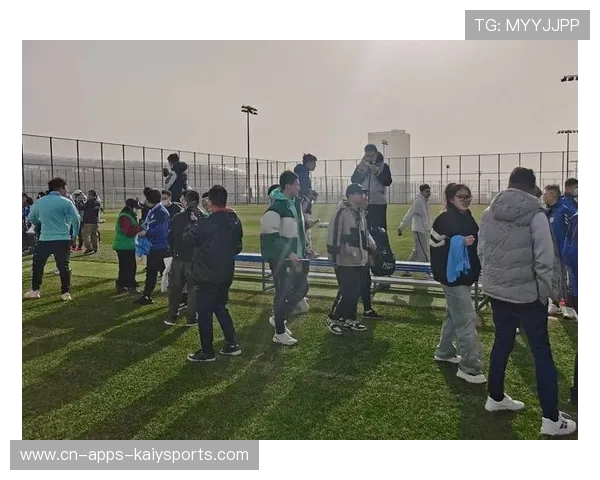 球员训练花絮及赛前准备，球员训练视频