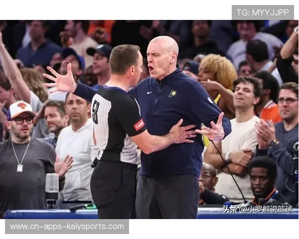 由于昨日关键误判，NBA 官方对三名执裁裁判进行内部停职处理。，nba被裁球员规则